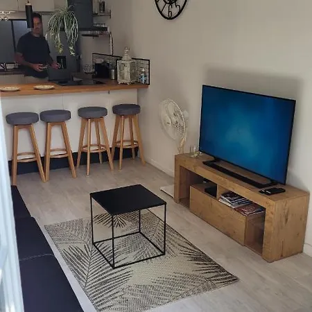 Apartman Mon Petit Cocon Setois *